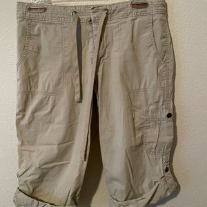 Dockers Capris